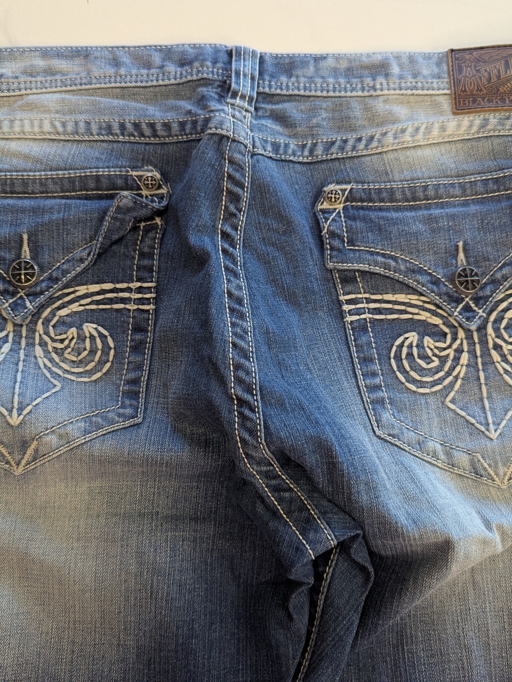 Affliction Men’s Cooper Relaxed Boot Cut Distressed Premium Biker Jeans Size 40 - Picture 7 of 16